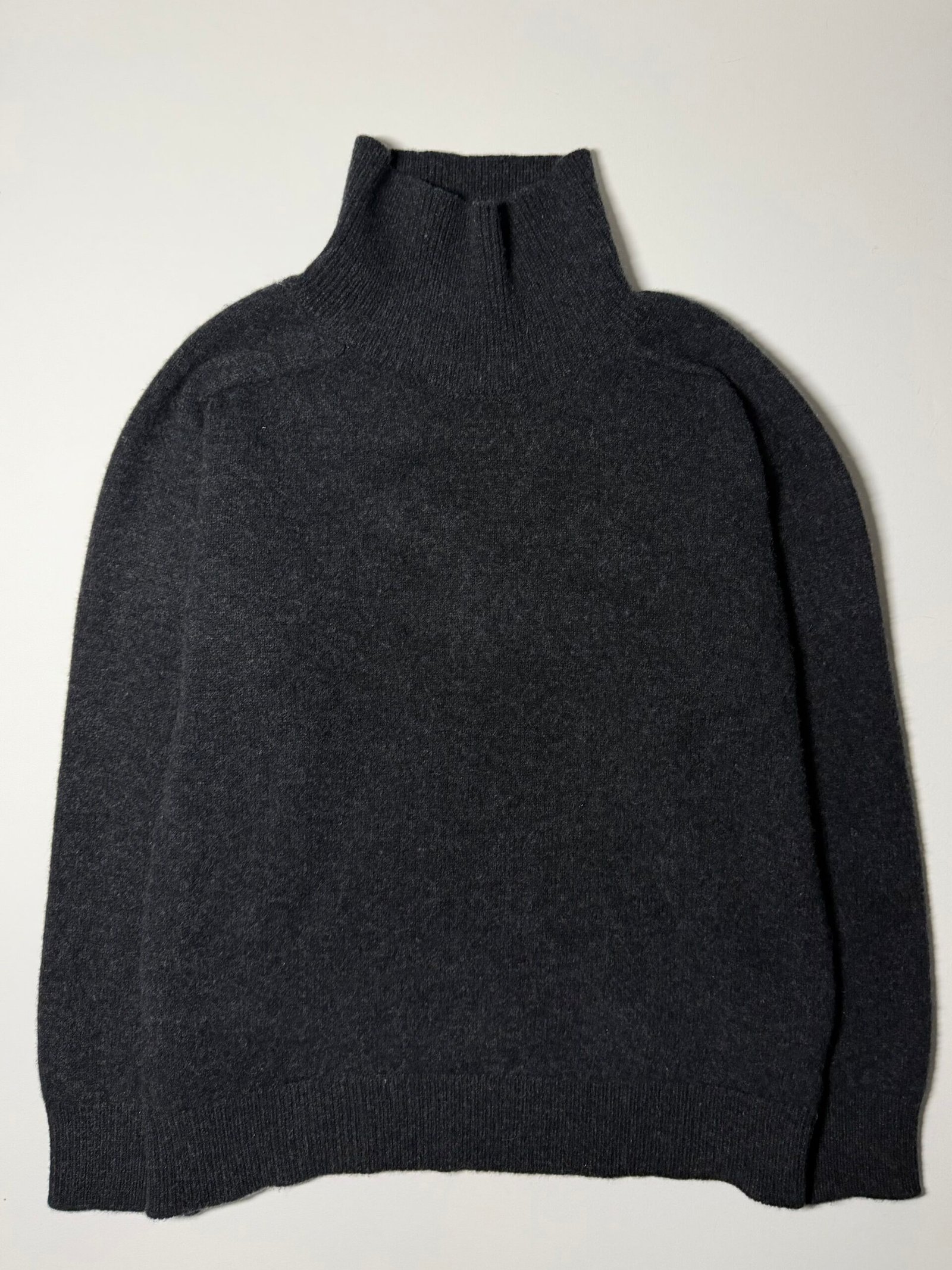 Refaby 100% Wool Roll Neck Jumper