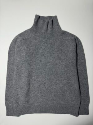 Refaby 100% Wool Roll Neck Jumper