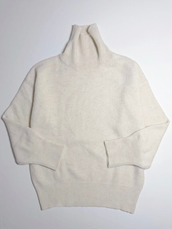 Pure Wool Relaxed Shoulder Turtleneck Jumper